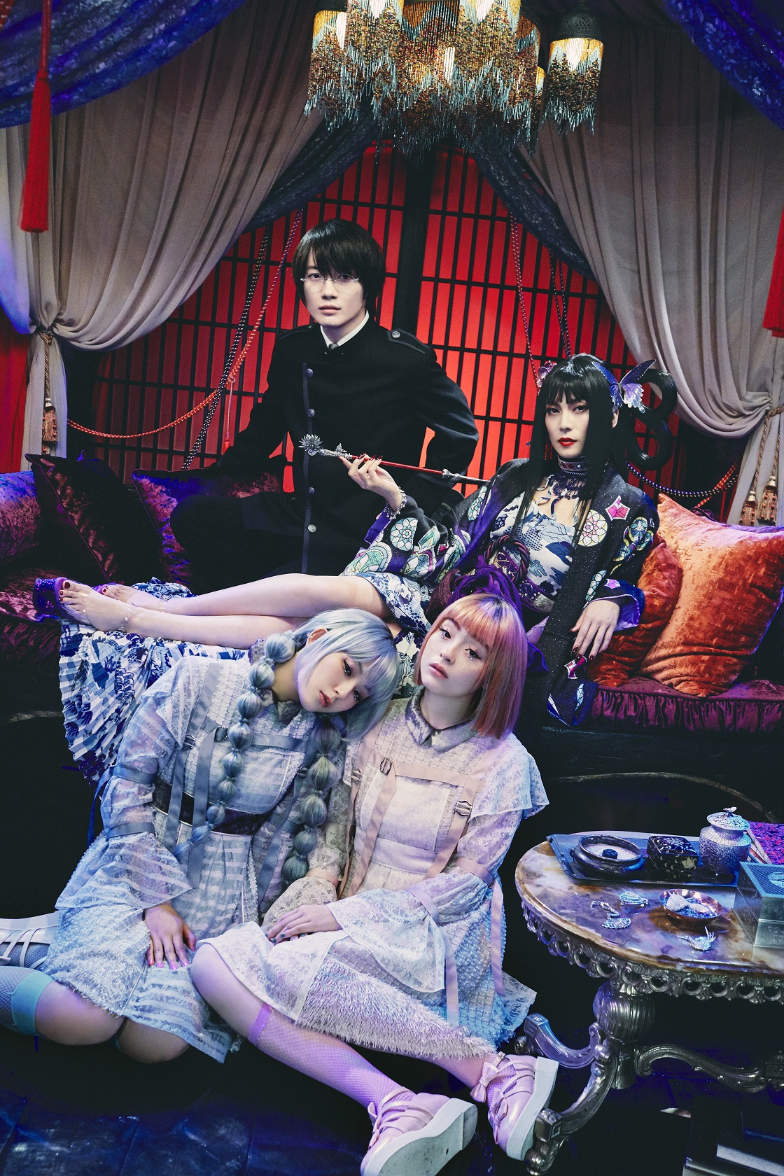 CLAMP×蜷川実花監督×神木隆之介×柴咲コウ 映画『ホリック xxxHOLiC