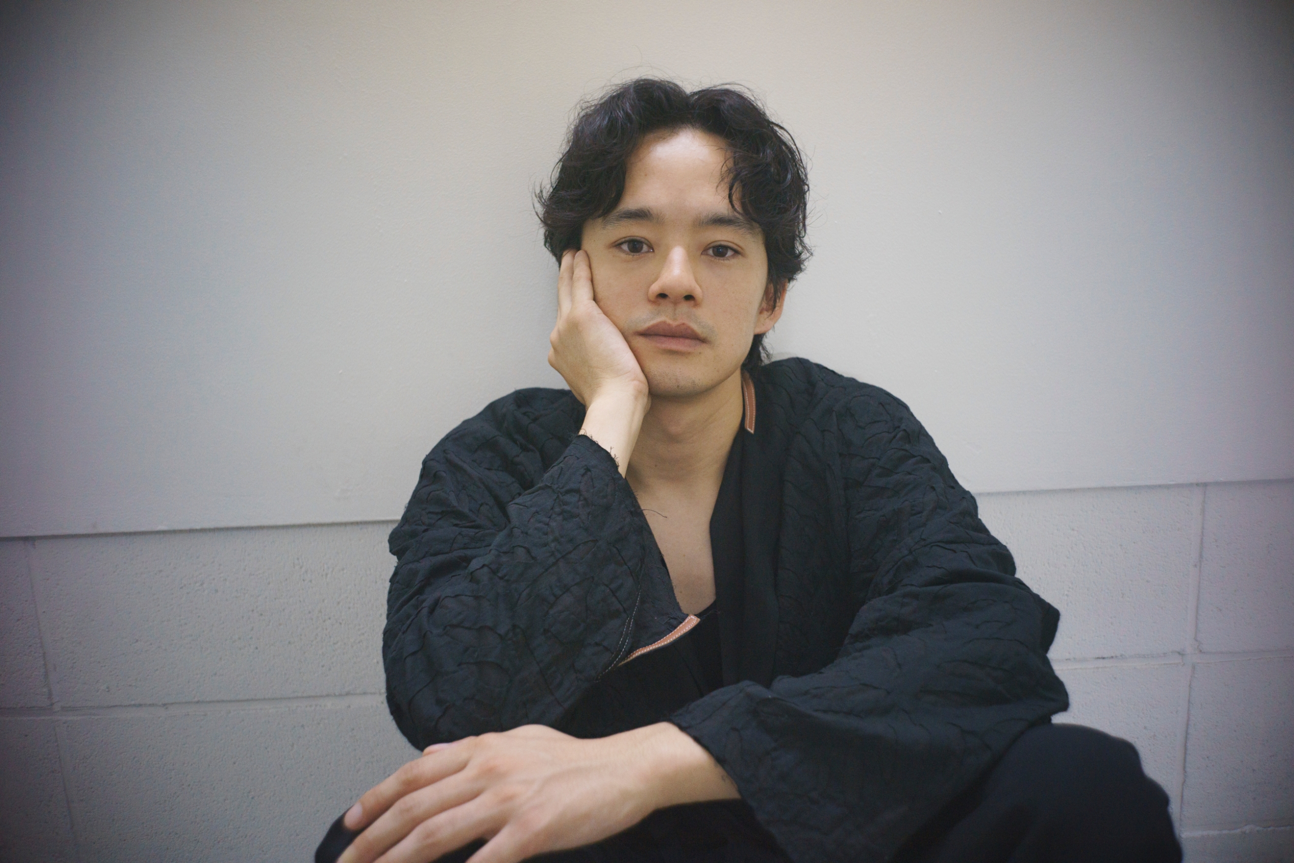 池松 壮 亮 現在