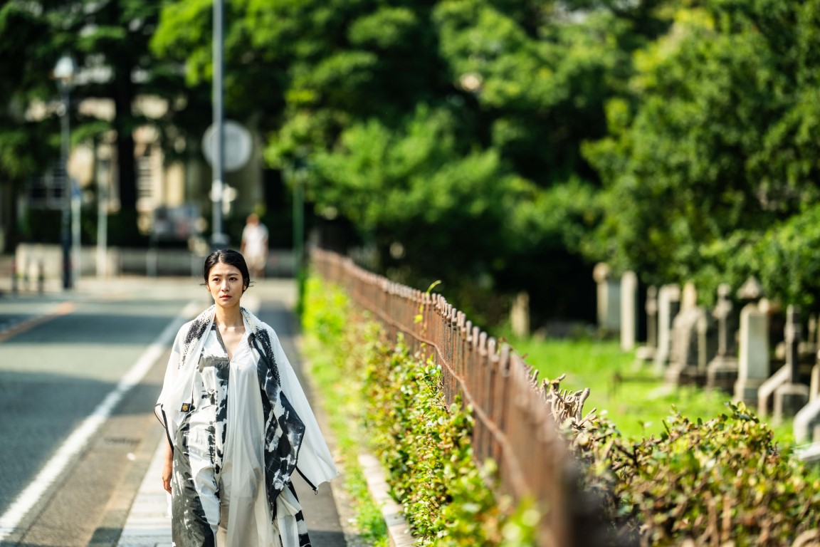 中村文則による原作を瀧内公美主演で実写化 映画『奇麗な、悪
